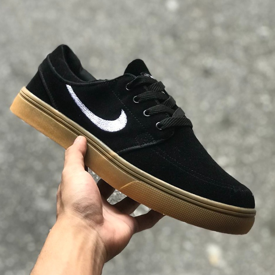 t shirt nike bambino marroni