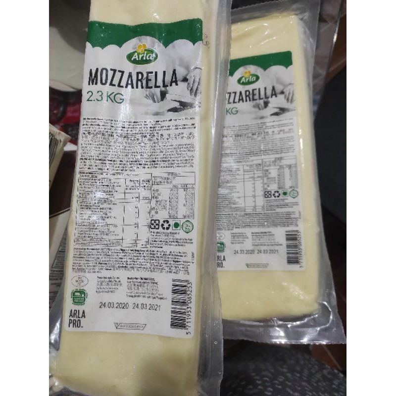 ARLA MOZZARELLA CHEESE BLOCK / PIZZA TOPPINGS / processed cheese slice ...