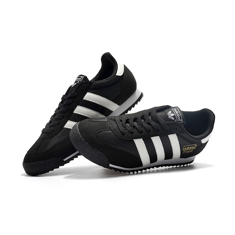 campus football shoes