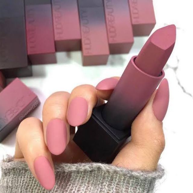 Huda Beauty Power Matte Lipstick in Pool Party | Shopee Philippines