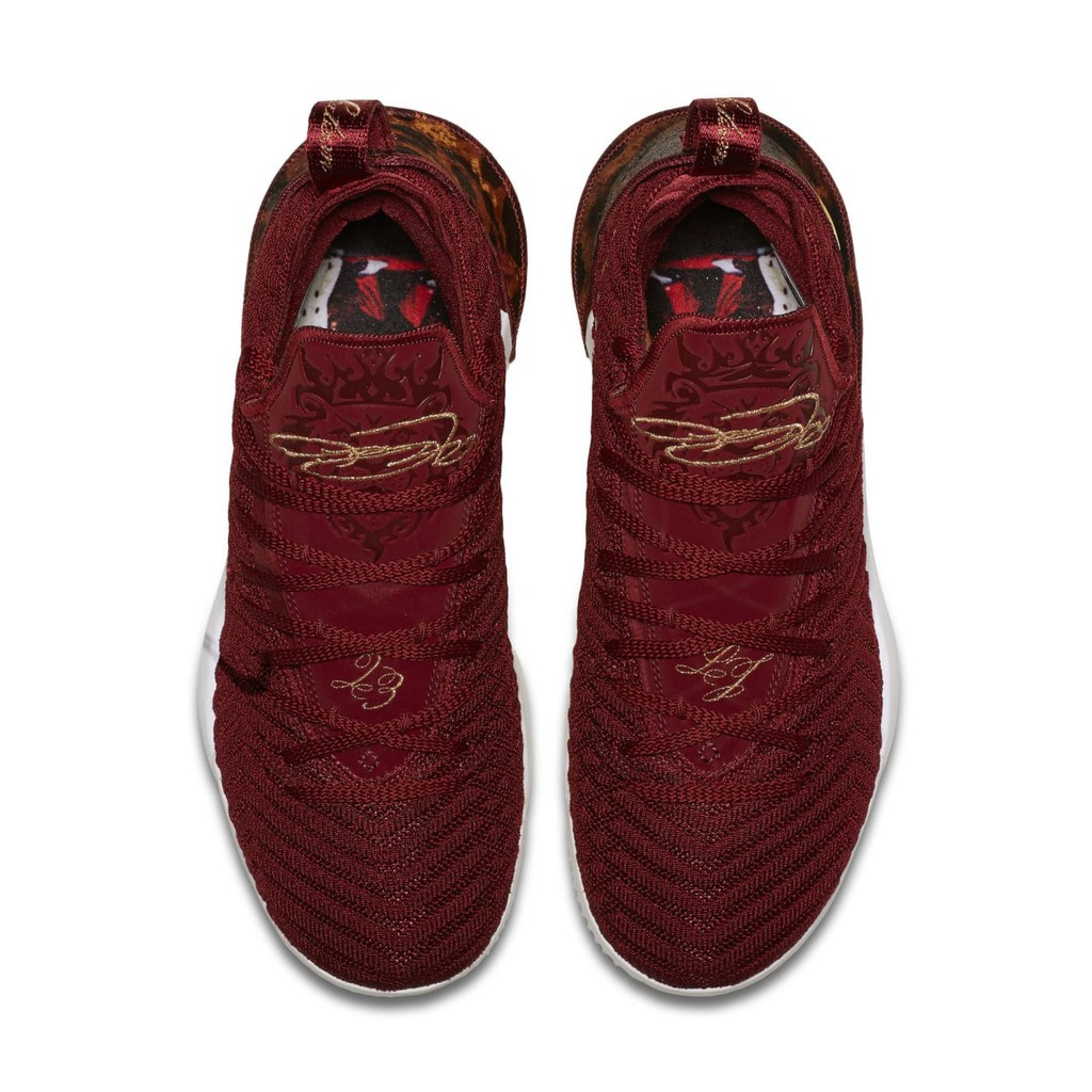 nike lebron 16 king