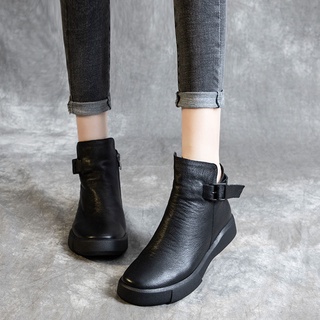 flat boots for women