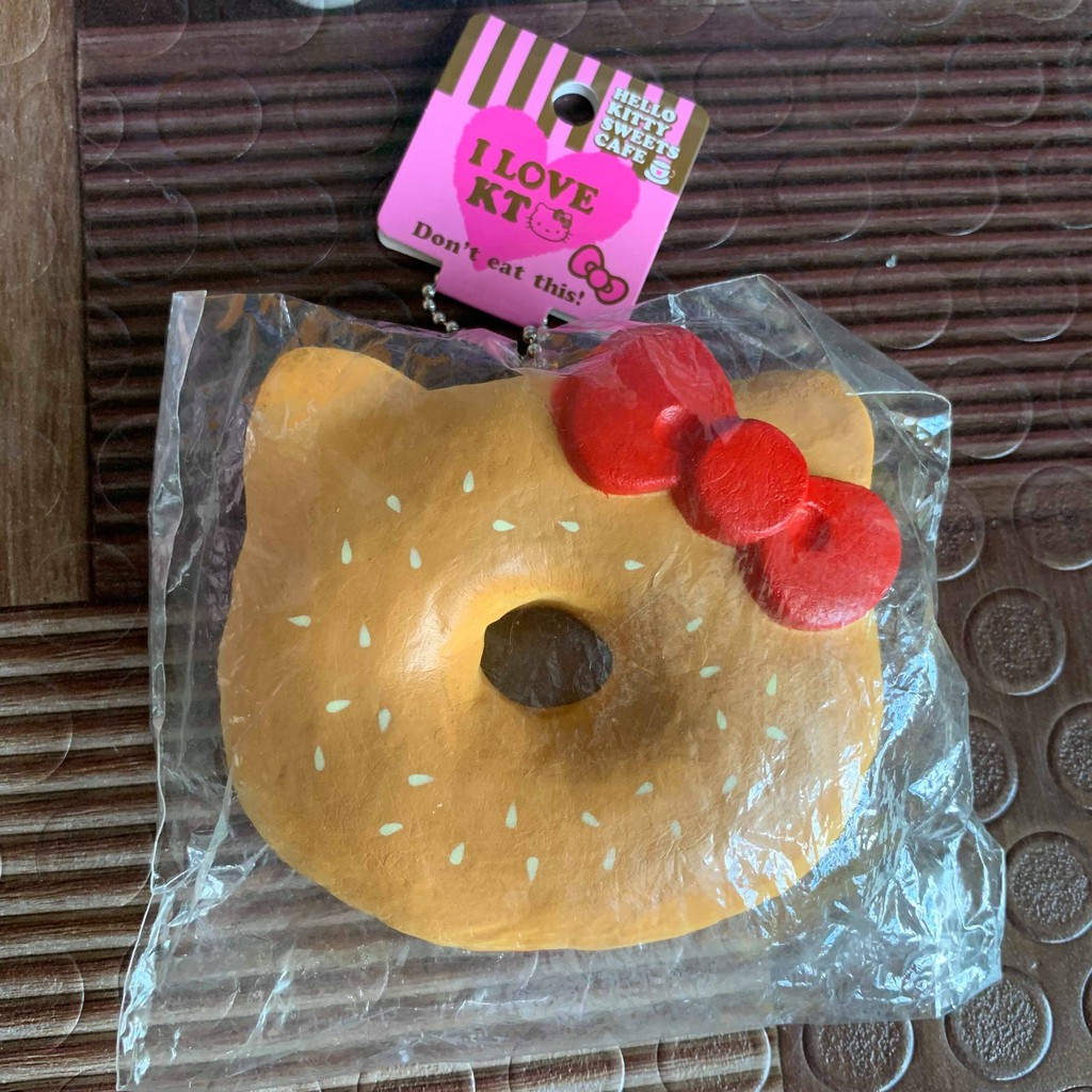 hello kitty burger squishy