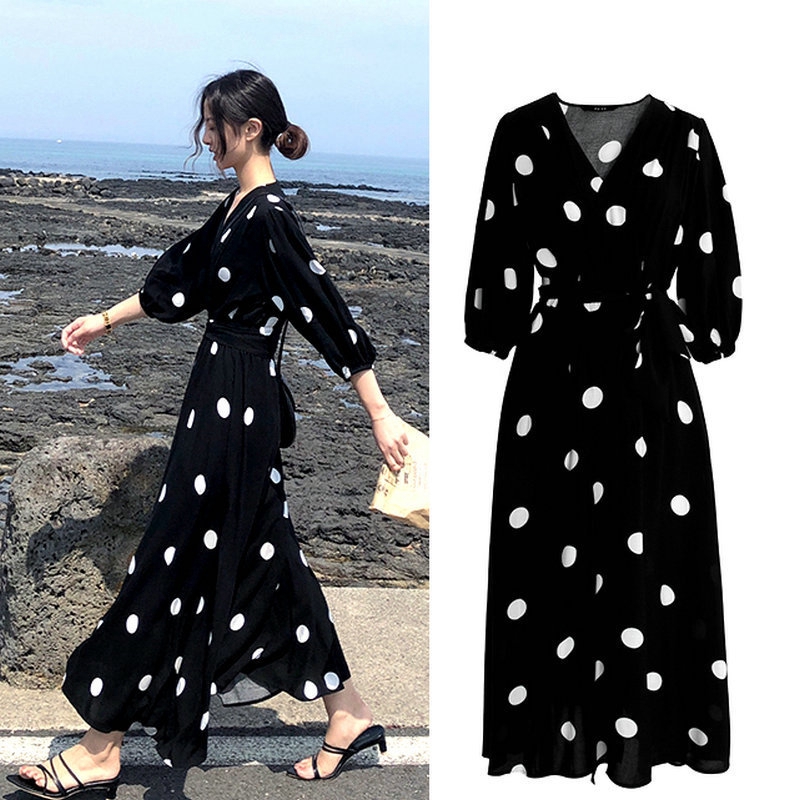 retro polka dot