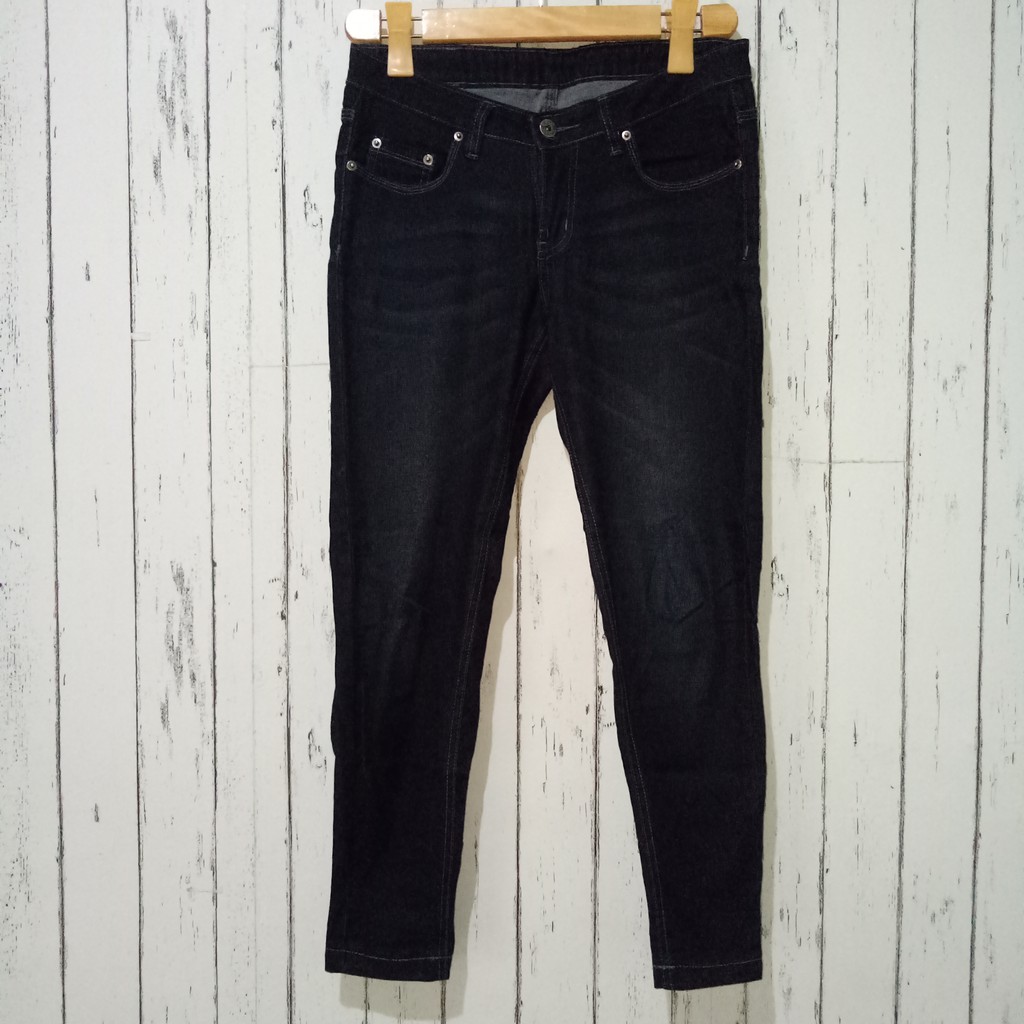 skinny jeans size 28