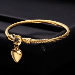 High Quality Stainless Steel Heart Bracelet Colorfast  Hypoallergenic  Women Fashion Accessories