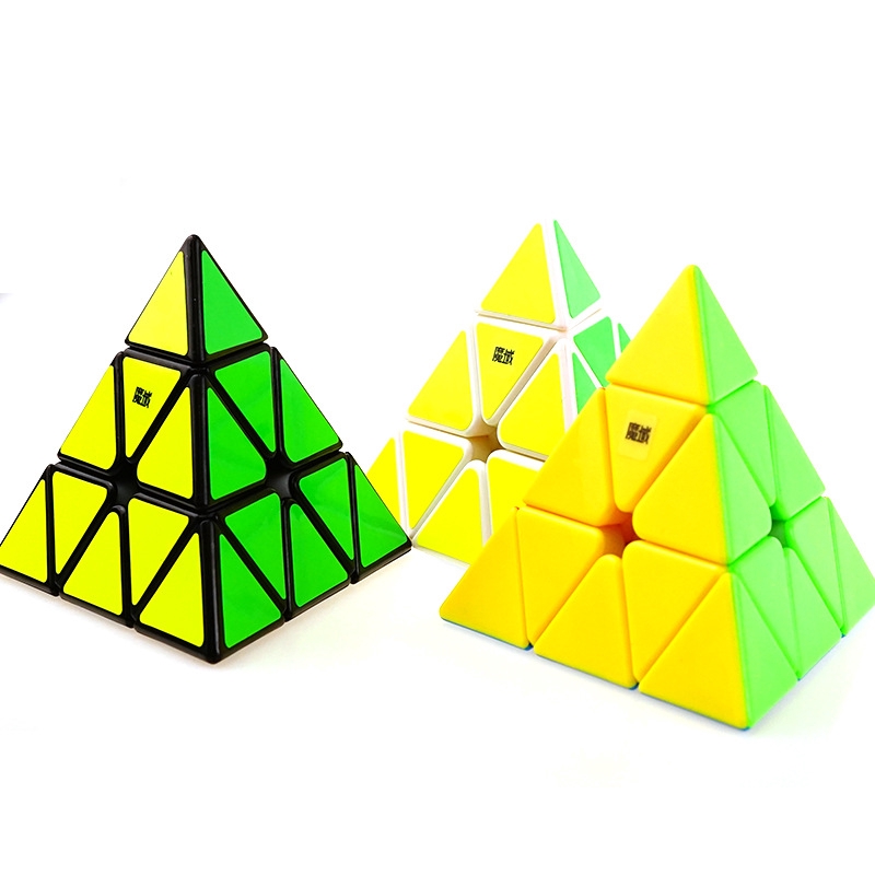 magnetic pyramid toy