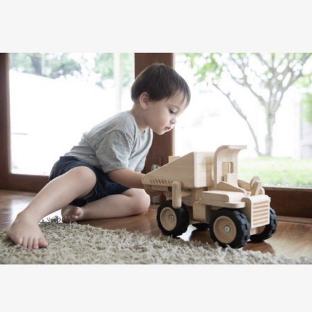 plan toys montessori