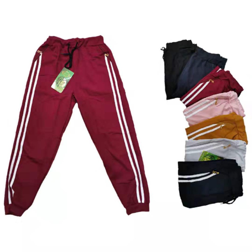 cropped jogging pants