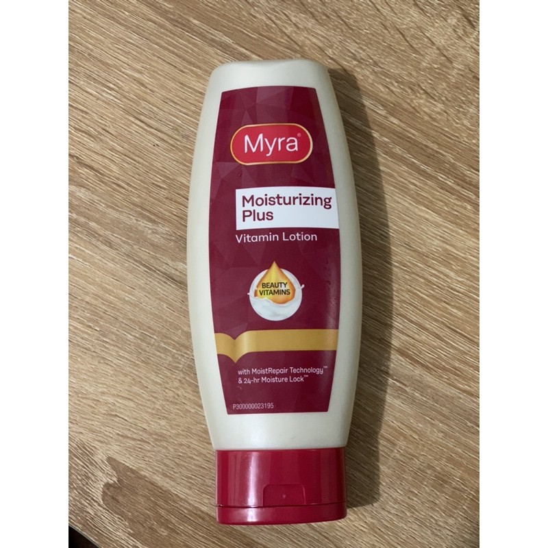 myra moisturizing plus vitamin lotion