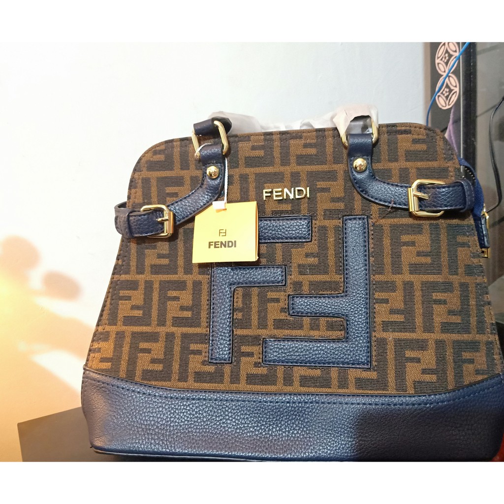 JANECATS Fendi 2 Way Bag Hand bag Sling bag Topgrade Quality | Shopee ...
