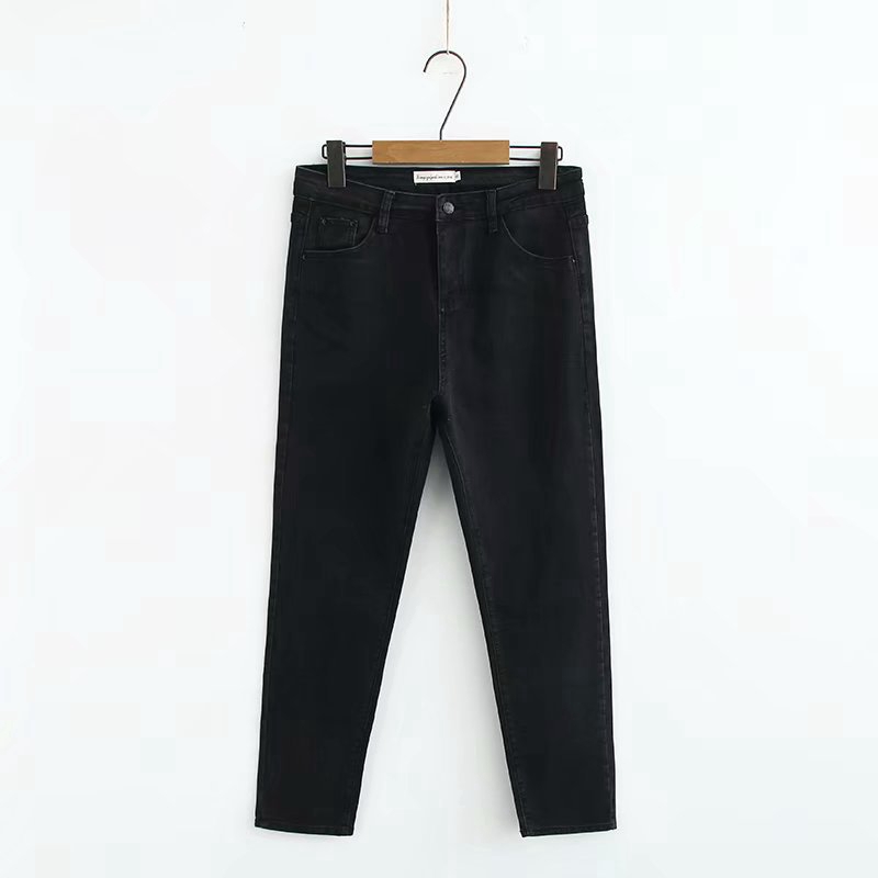 black jeans stretchable