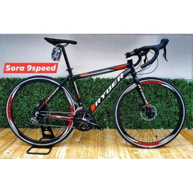 sora road bike