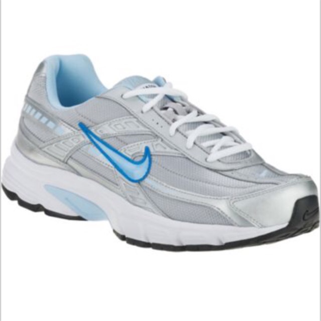 nike women's initiator wide running shoes