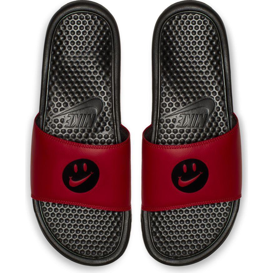 nike benassi slides smiley face