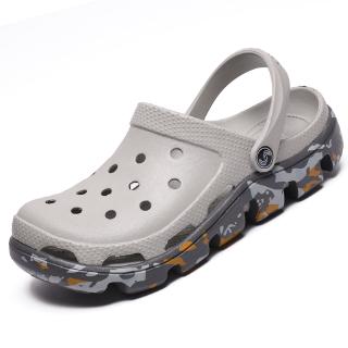 crocs big c