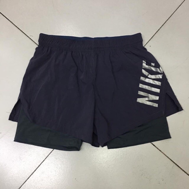 womens black nike biker shorts