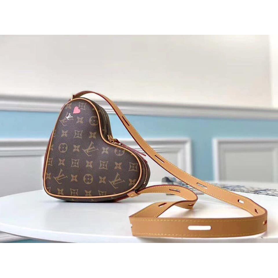 heart bag lv