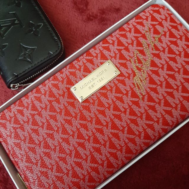 mk red wallet