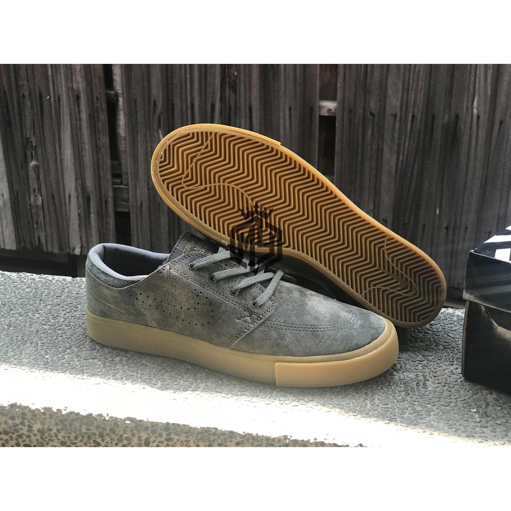 nike janoski grey suede