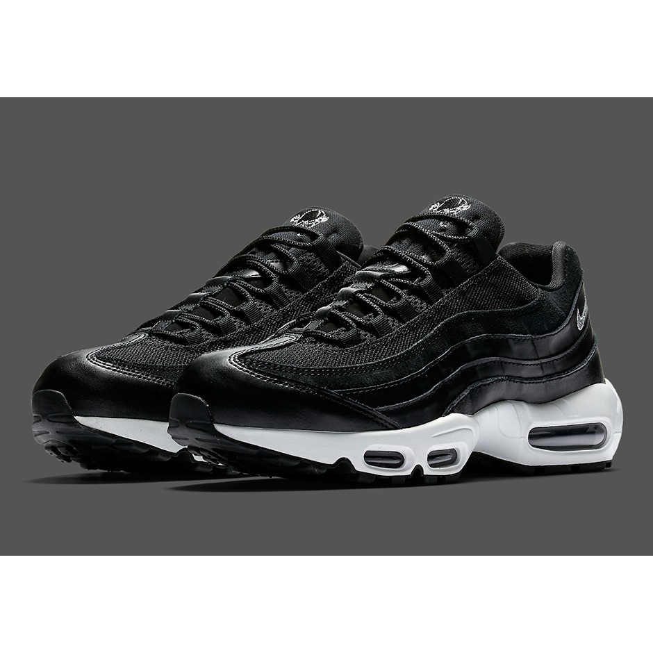 nike air max 95 skull