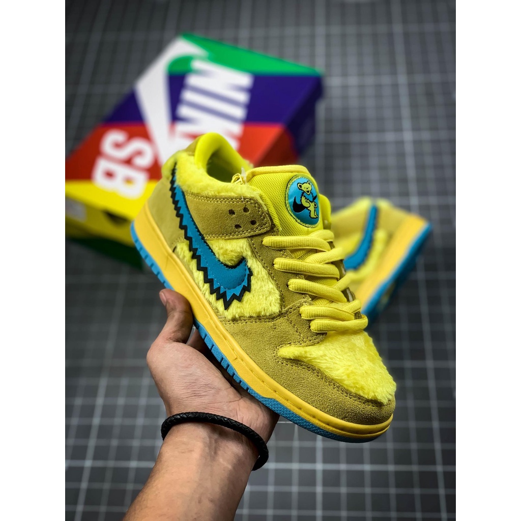 nike three bears