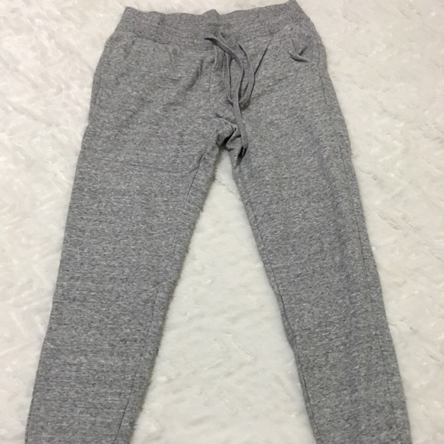 uniqlo jogging pants