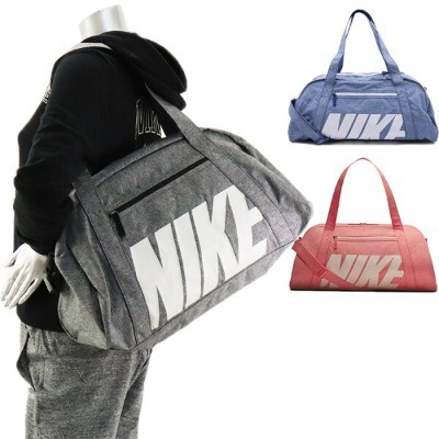 small nike gym bag women's