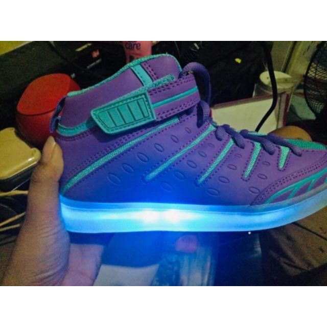 world balance light up shoes