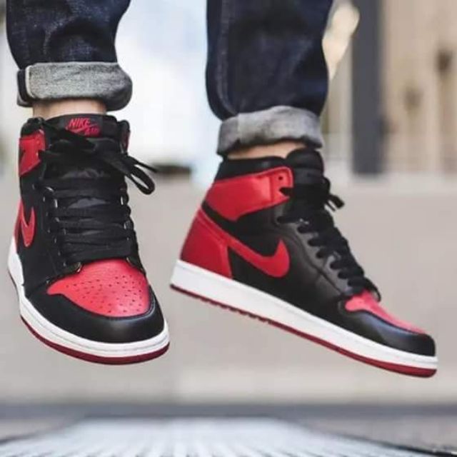 nike classic jordan