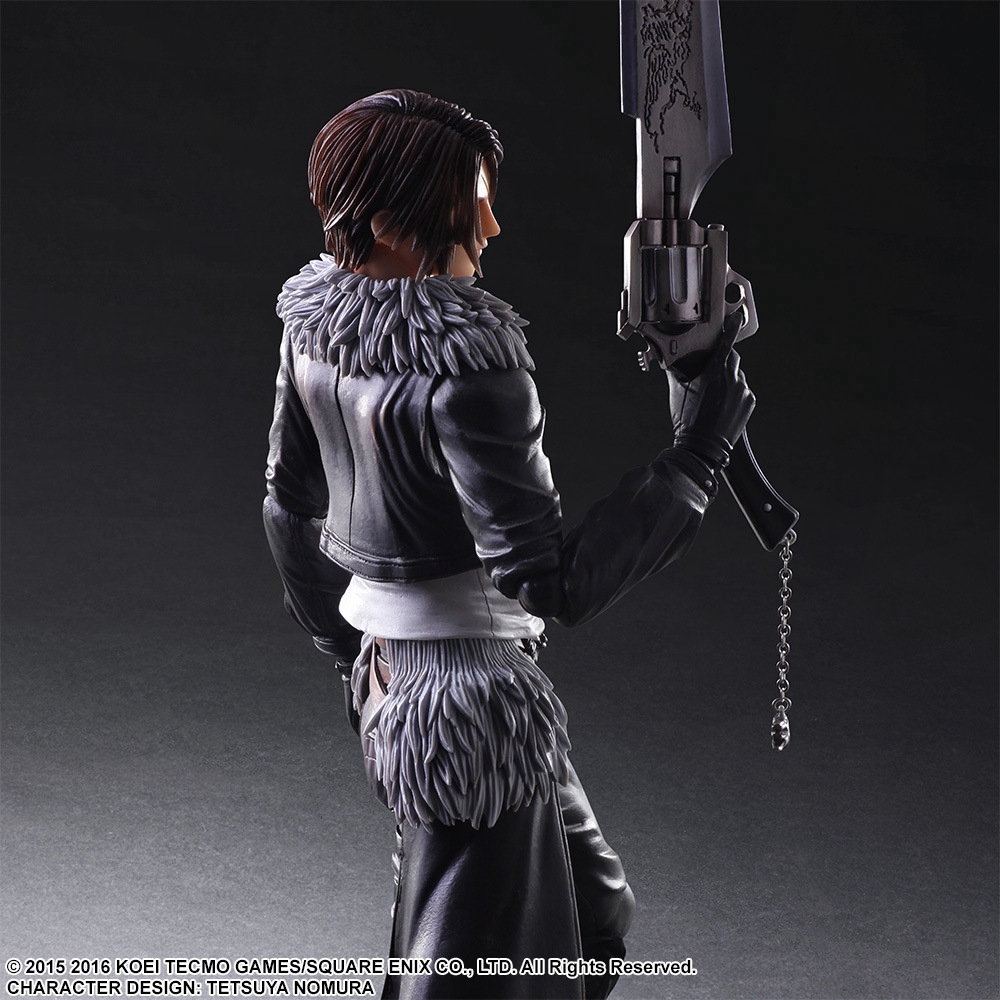 PLAY ARTS FINAL FANTASY VIII FF Squall Leonhart Action Figure In Stock NOT BOX