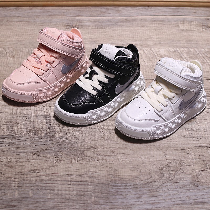 sports shoes for 2 year old boy