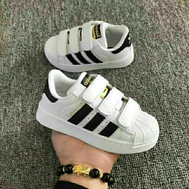 adidas superstar youth size 4