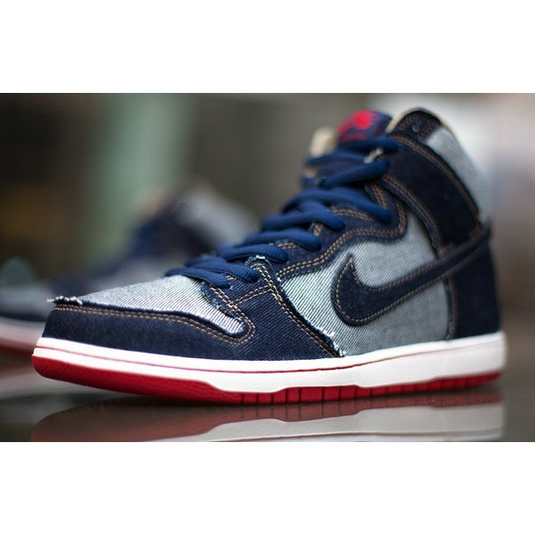 red and blue nike dunks