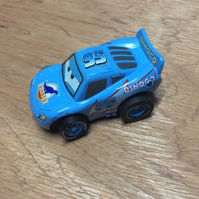 cars dinoco mcqueen