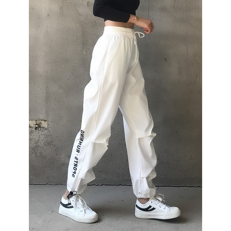 loose leg sweatpants