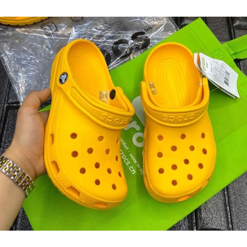 crocs slippers yellow