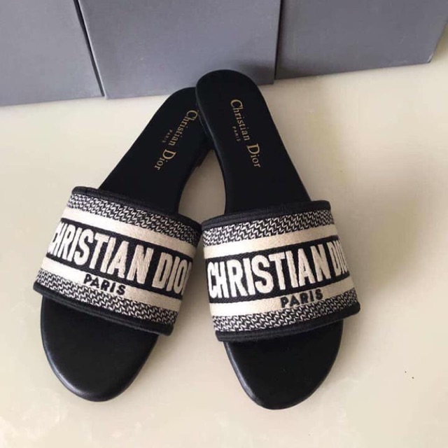 dior slipper