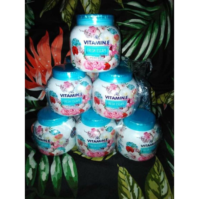 AR VITAMIN E PERFUME BODY LOTION 100 ORIGINAL FROM THAILAND 200g