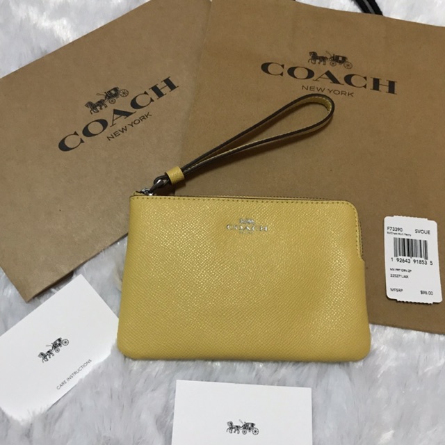 coach new york wristlet