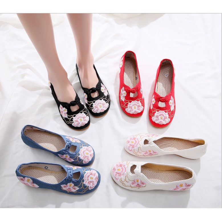 women's embroidered flat shoes