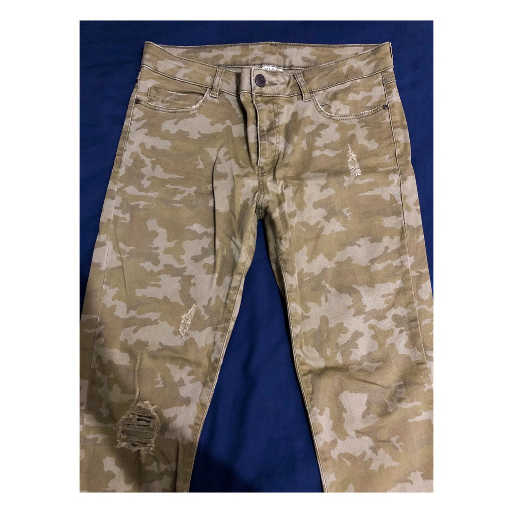 zara camo jeans