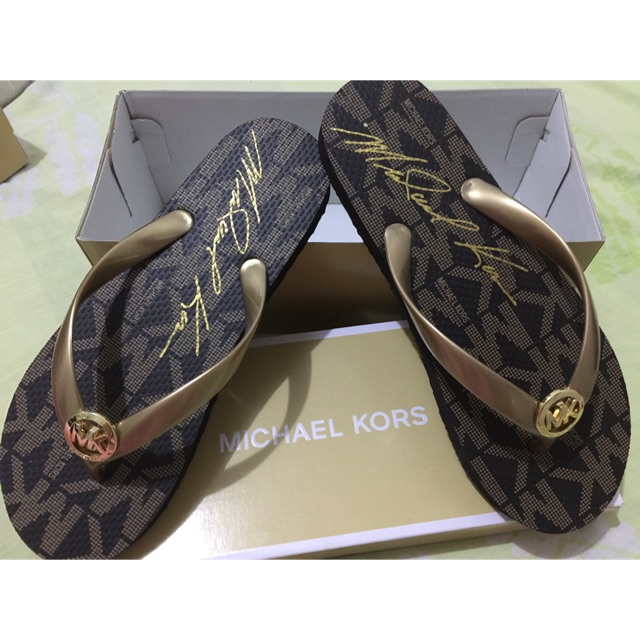 kors slippers
