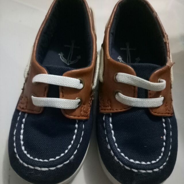 branded shoes for boys