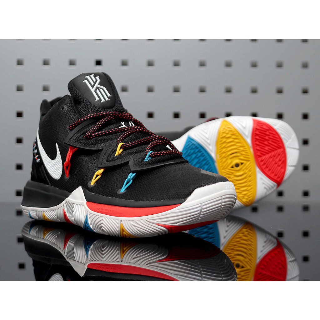 Sepatu Basket Pria Nike Kyrie 5 Black Gold Premium Original