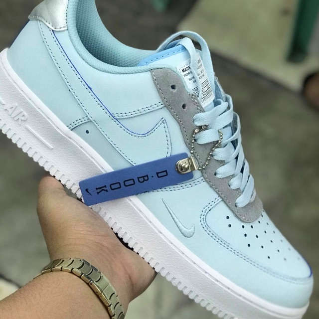 d book air force 1