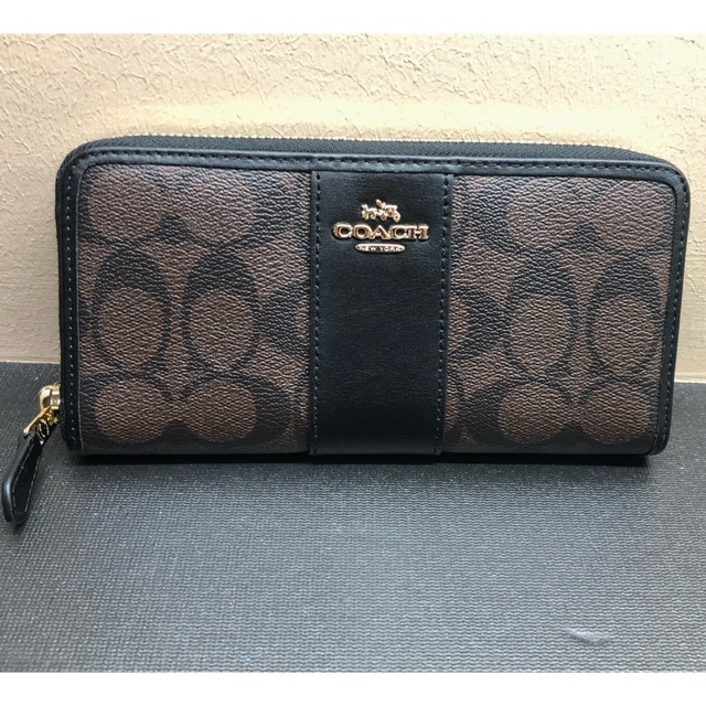 authentic coach wallet