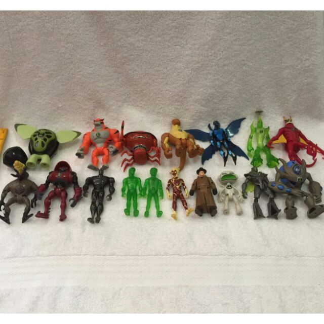 ben 10 alien force action figures