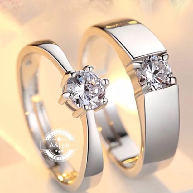 white ring jewelry