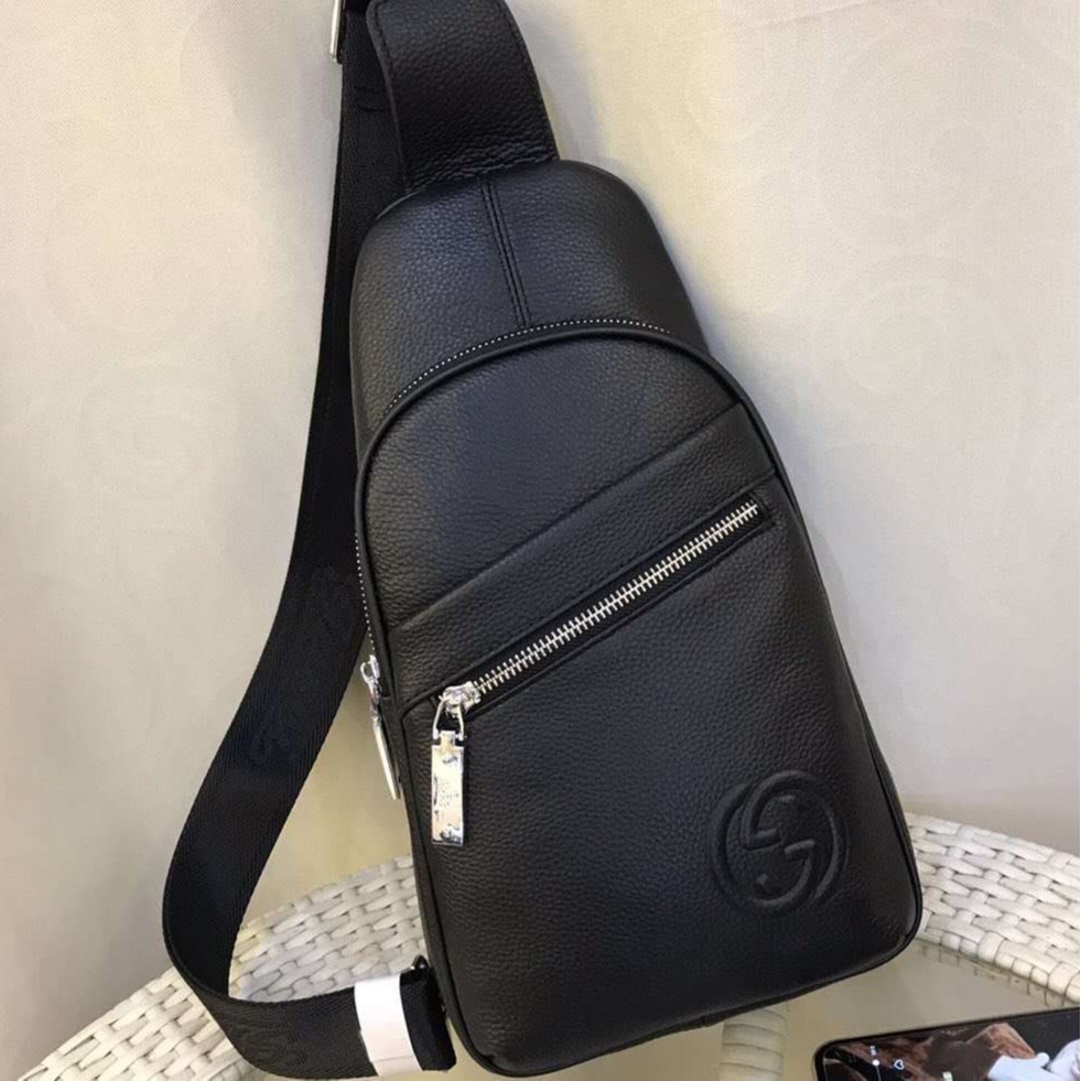 gucci chest bag